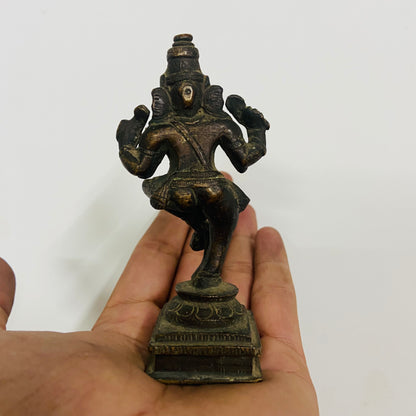 Small size Narthana Ganesha made of Brass