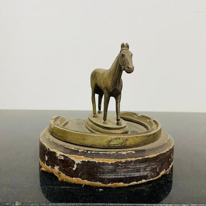 Horse with a Horseshoe, Very rare combination